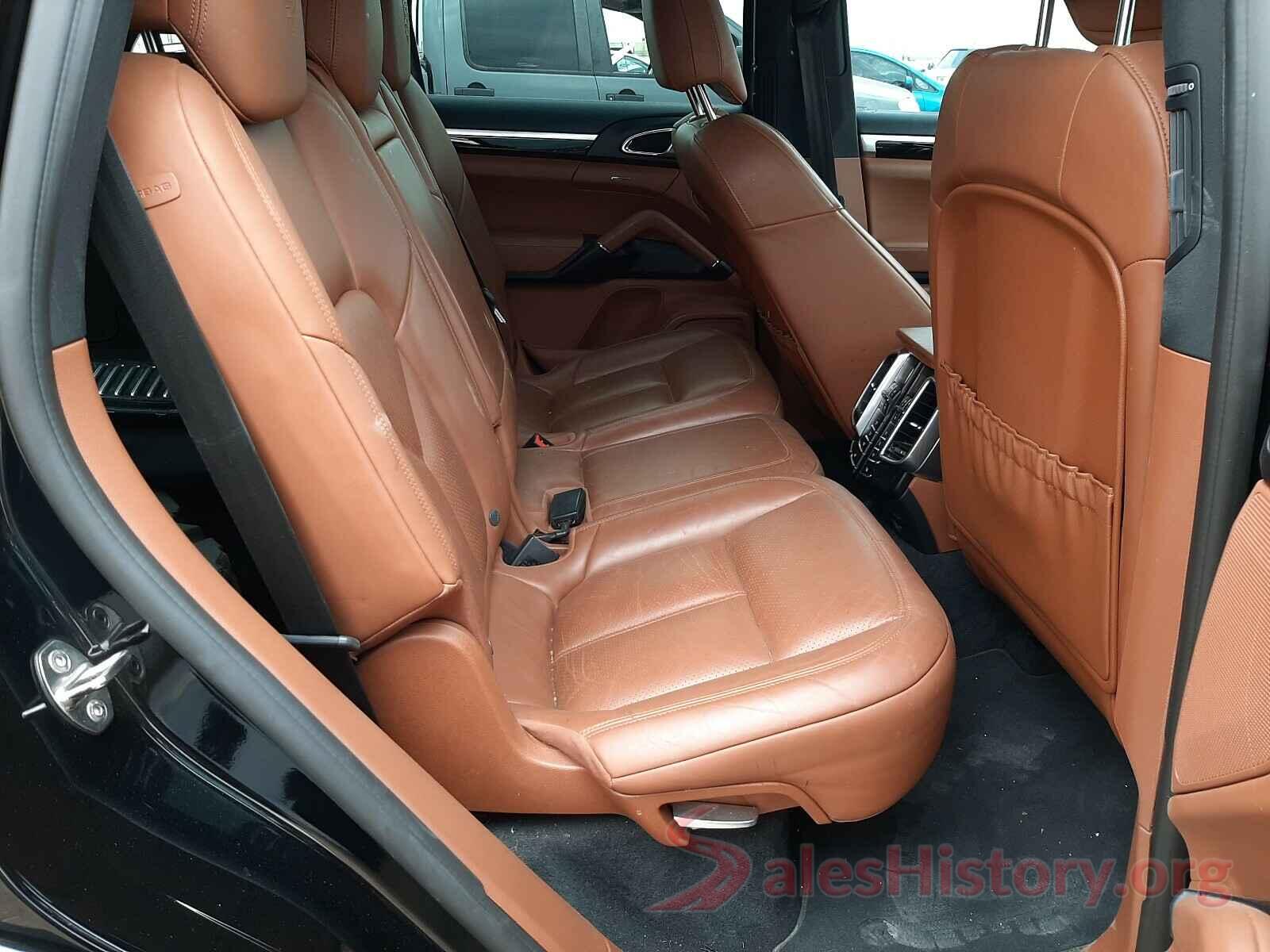 WP1AA2A22JKA05069 2018 PORSCHE CAYENNE