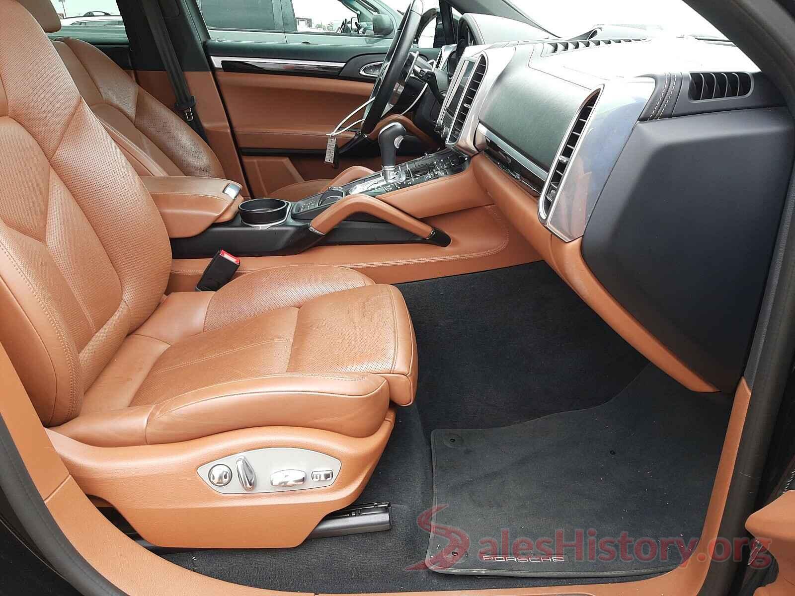 WP1AA2A22JKA05069 2018 PORSCHE CAYENNE