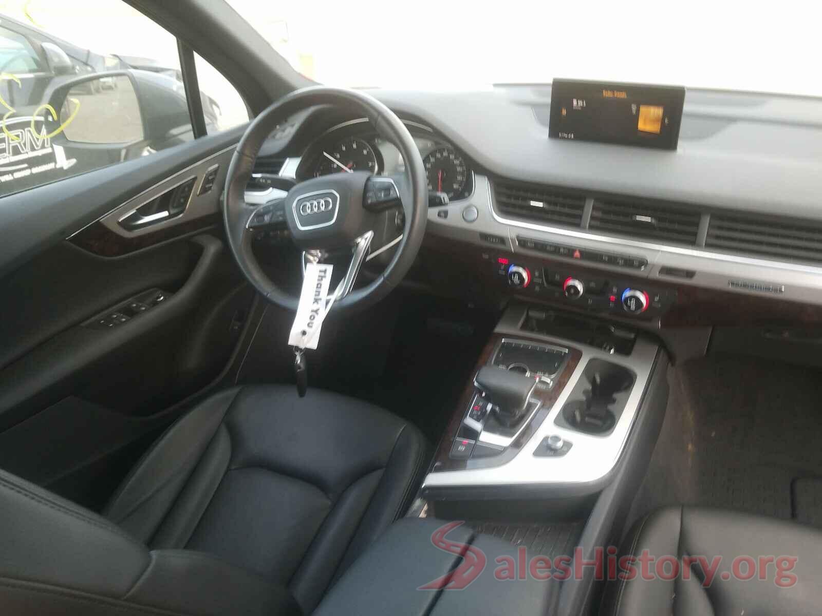 WA1AHAF75KD033010 2019 AUDI Q7