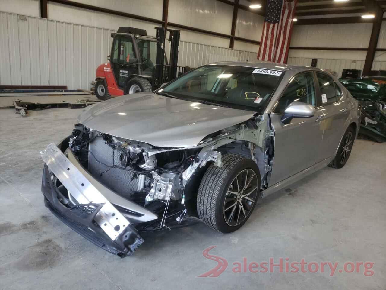 4T1G11AK2MU573560 2021 TOYOTA CAMRY