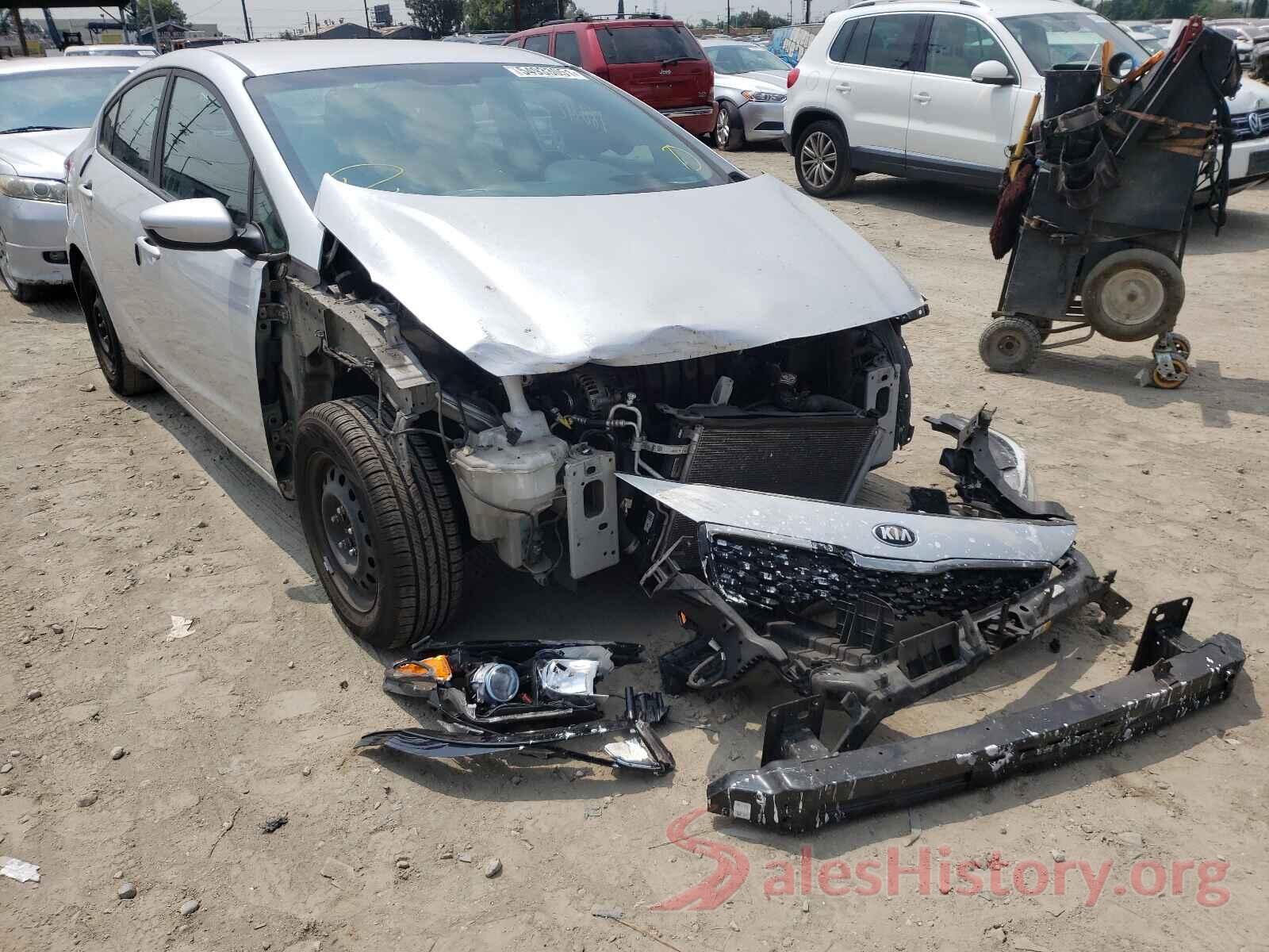 3KPFK4A70JE234204 2018 KIA FORTE