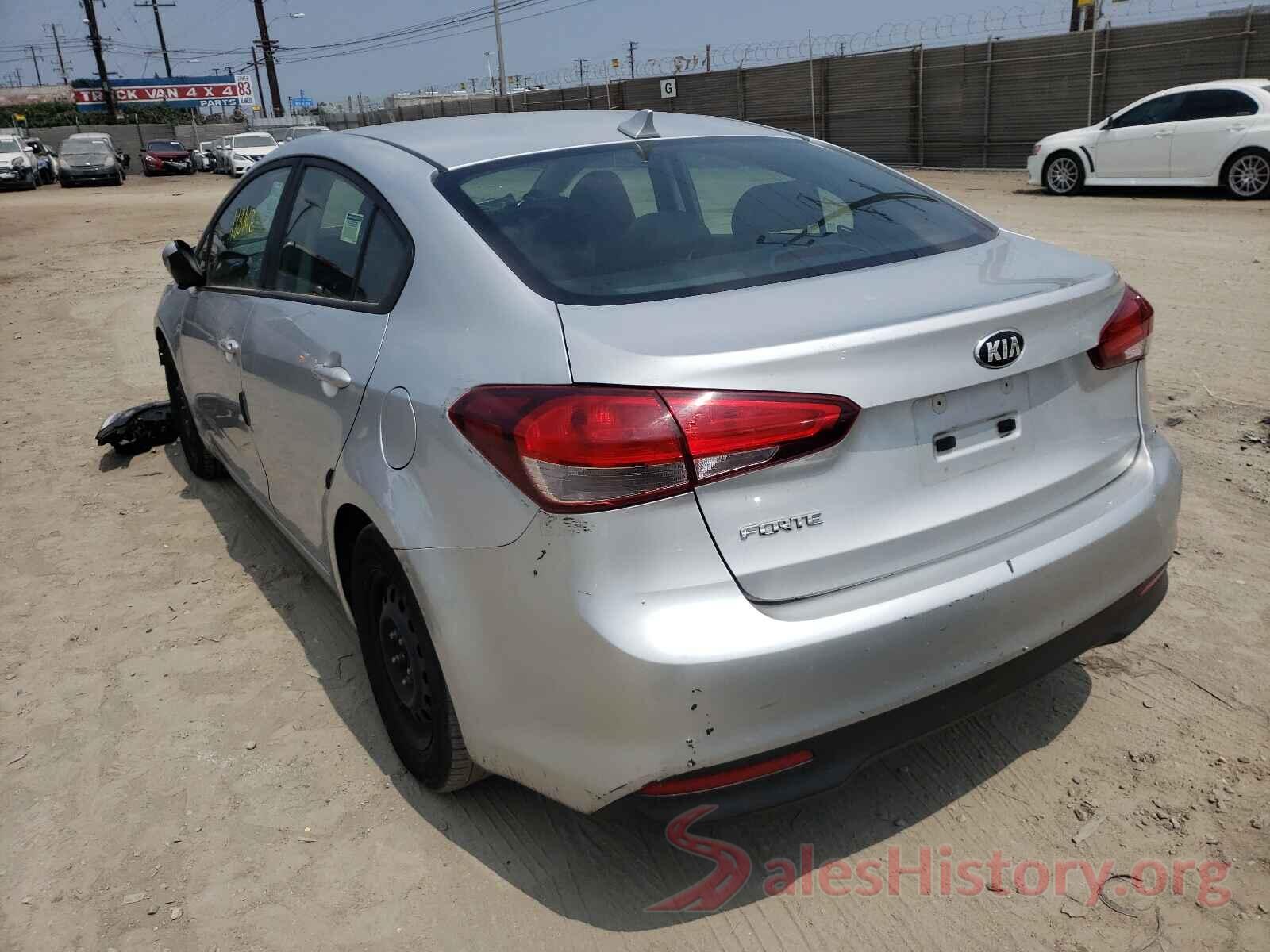 3KPFK4A70JE234204 2018 KIA FORTE