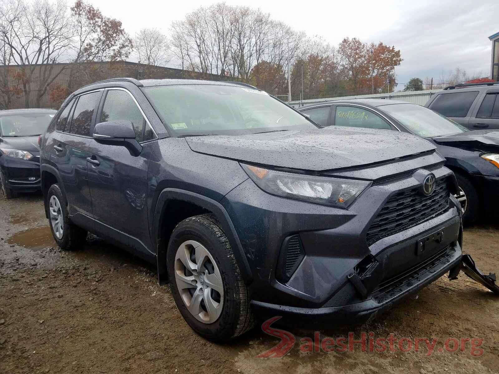 JTMG1RFVXKJ015086 2019 TOYOTA RAV4 LE