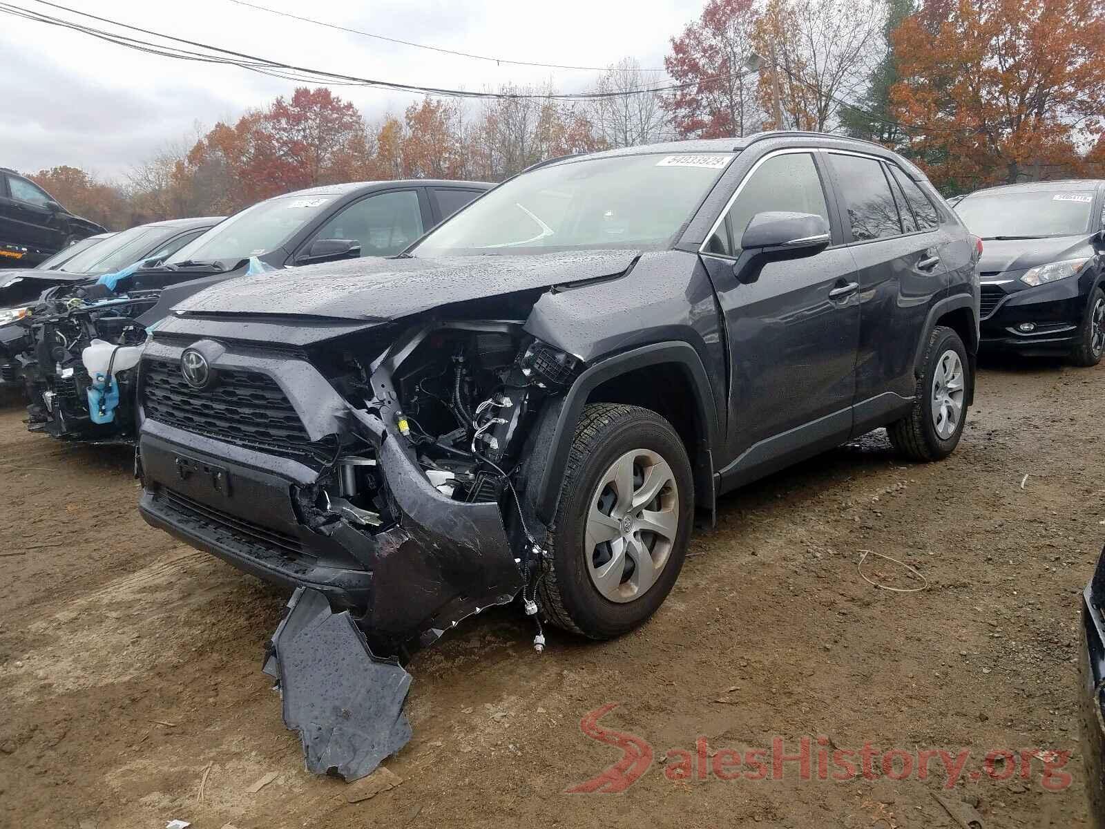 JTMG1RFVXKJ015086 2019 TOYOTA RAV4 LE