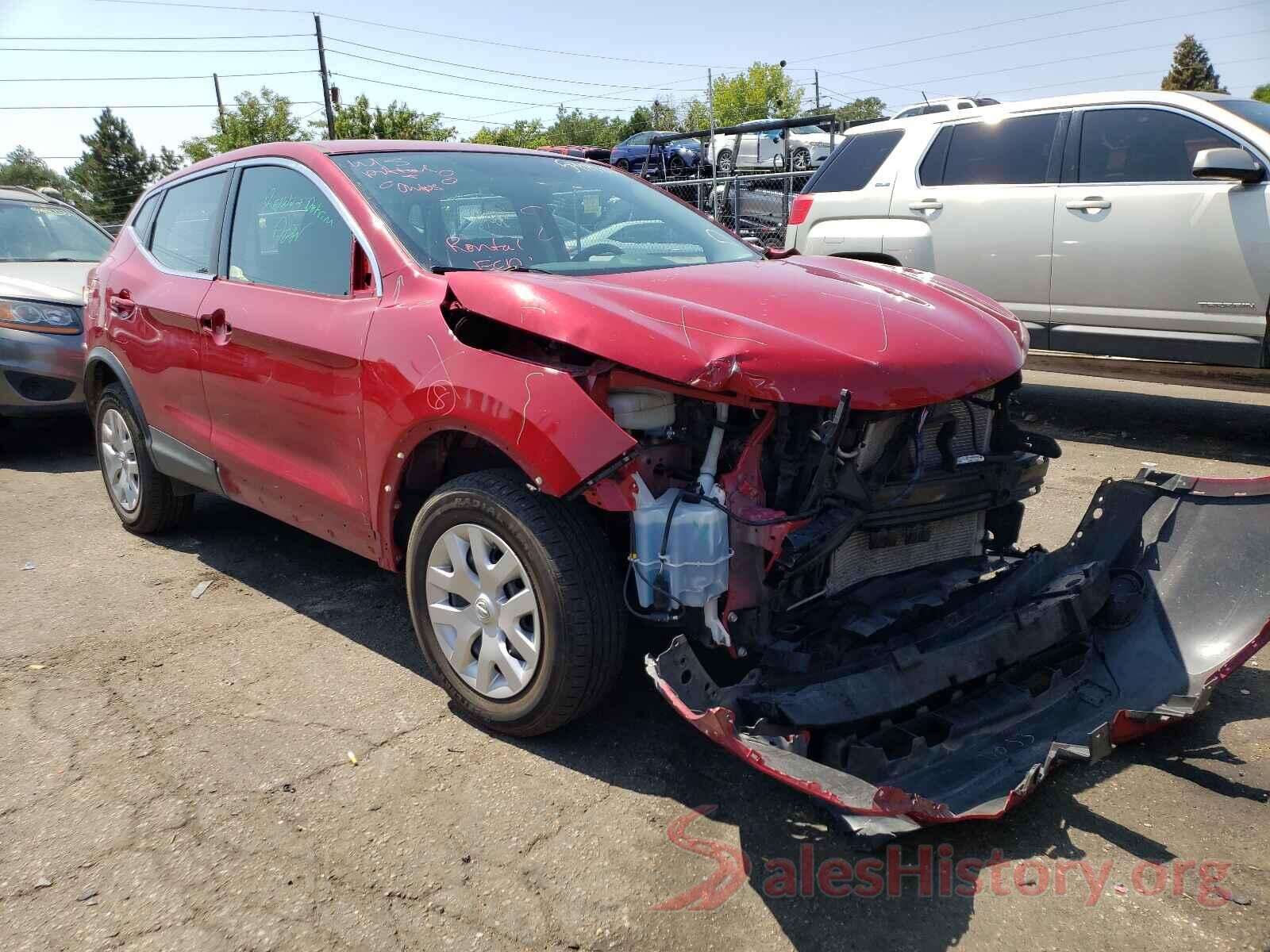 JN1BJ1CR9JW259545 2018 NISSAN ROGUE