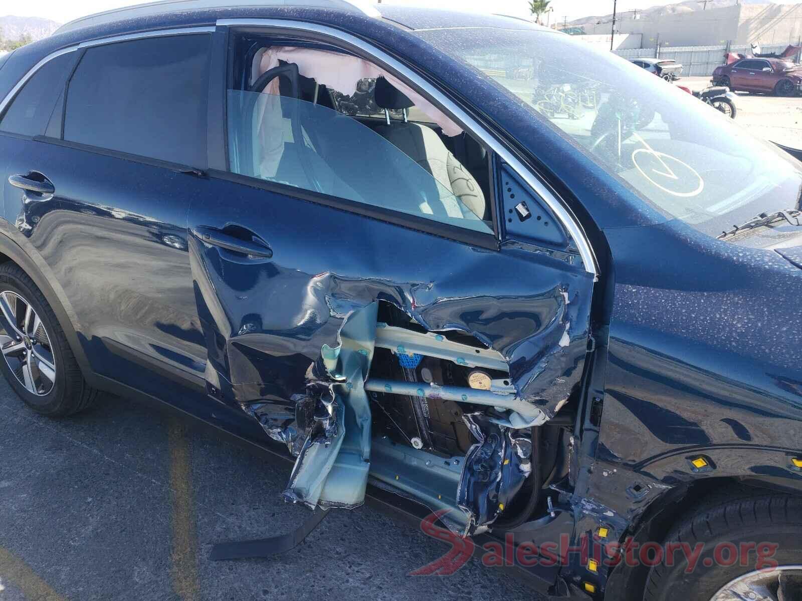 KNDCB3LC5L5382855 2020 KIA NIRO