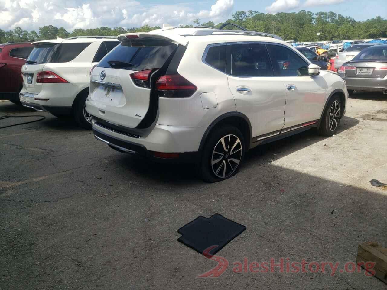 JN8AT2MT9JW451829 2018 NISSAN ROGUE