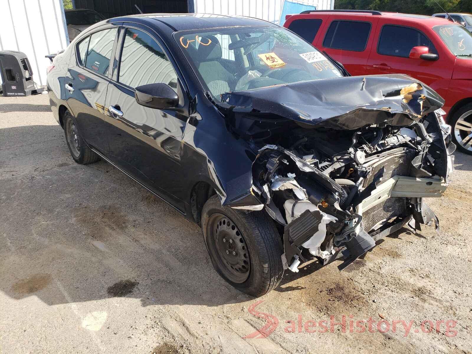 3N1CN7AP0JL811288 2018 NISSAN VERSA