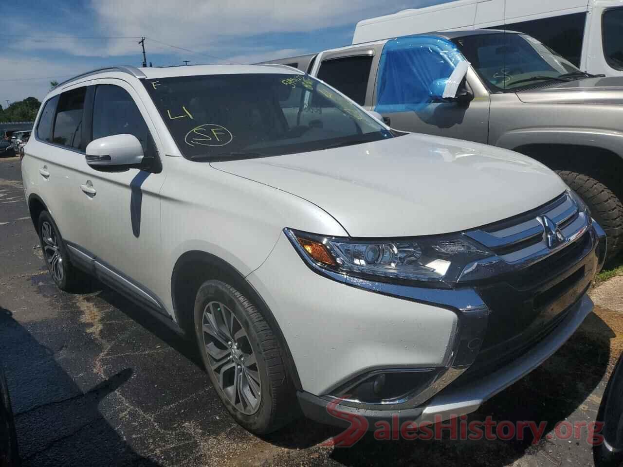 JA4AZ3A31HZ051318 2017 MITSUBISHI OUTLANDER