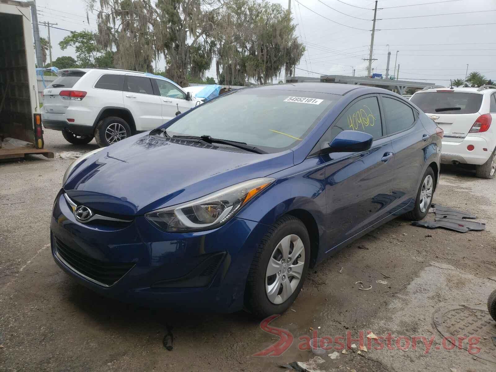 5NPDH4AE8GH769399 2016 HYUNDAI ELANTRA