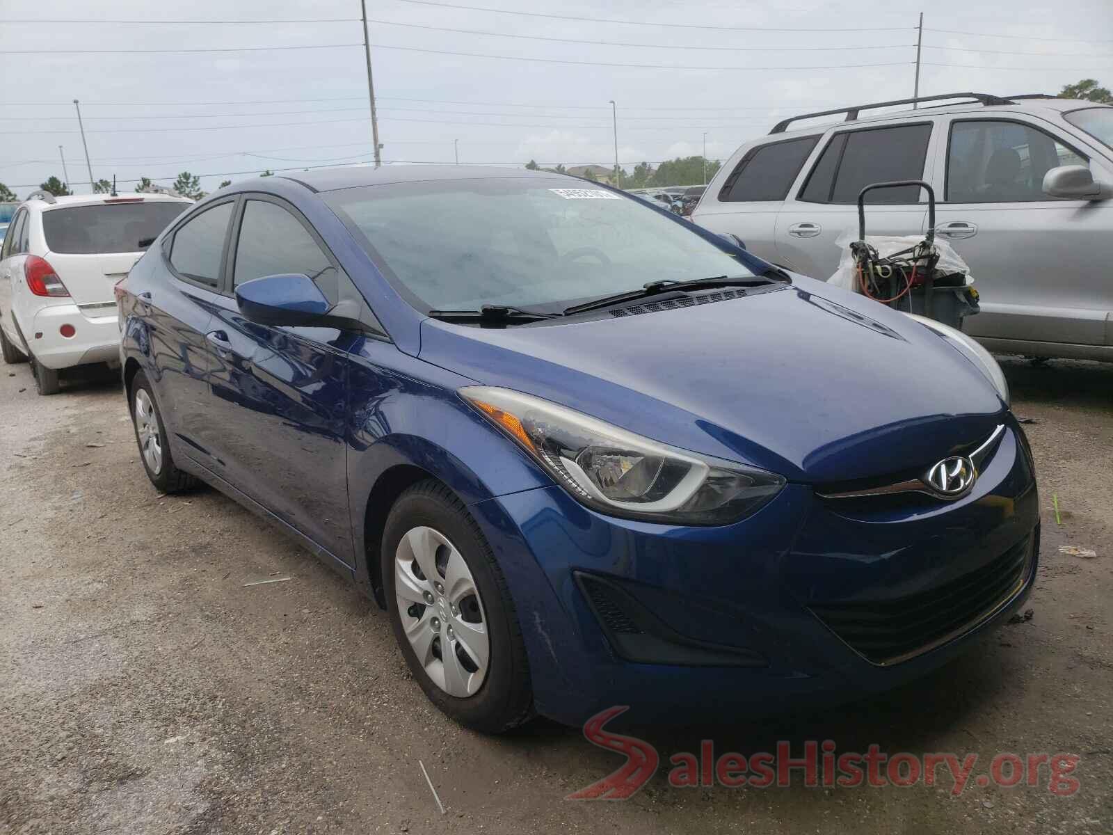 5NPDH4AE8GH769399 2016 HYUNDAI ELANTRA