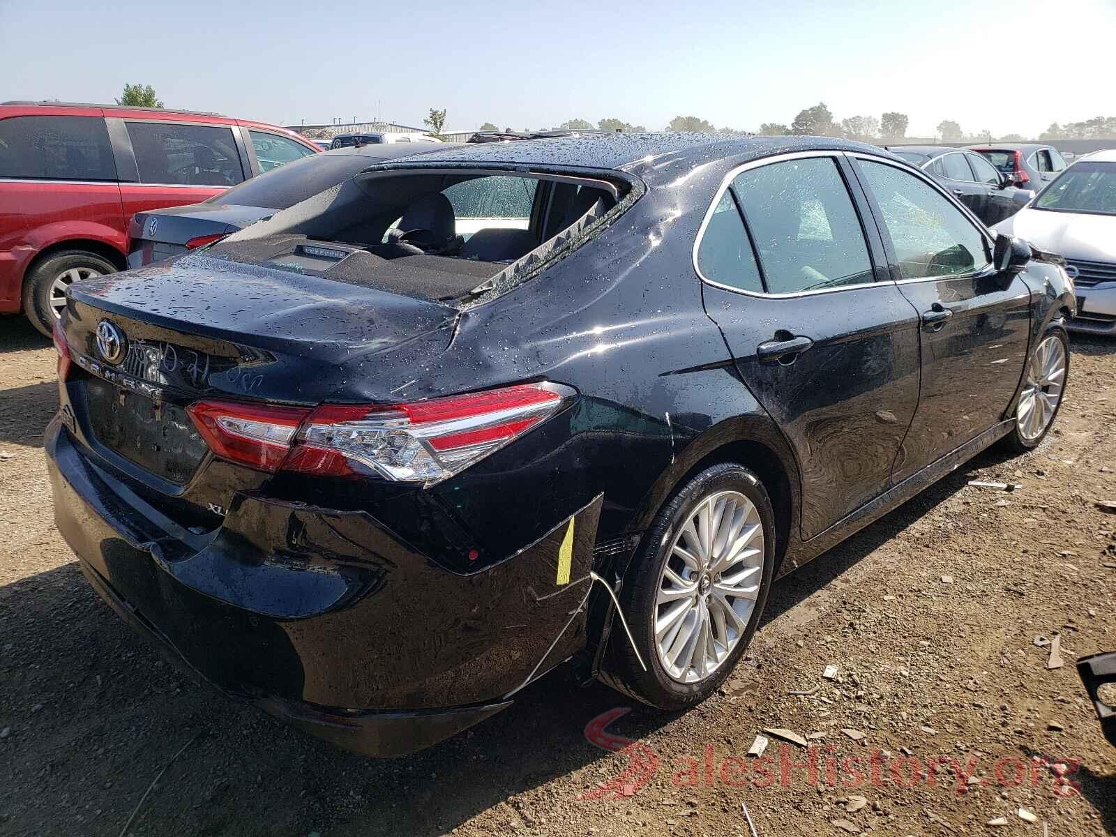 4T1B11HK3JU507238 2018 TOYOTA CAMRY