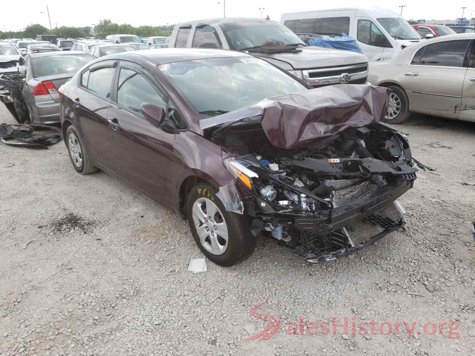 3KPFK4A71JE188818 2018 KIA FORTE