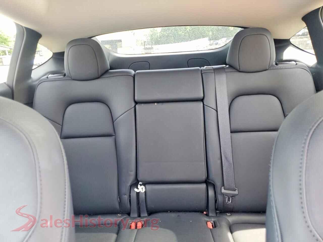 2025 TESLA MODEL Y VIN 7SAYGDEE5SF305334, odometer mileage