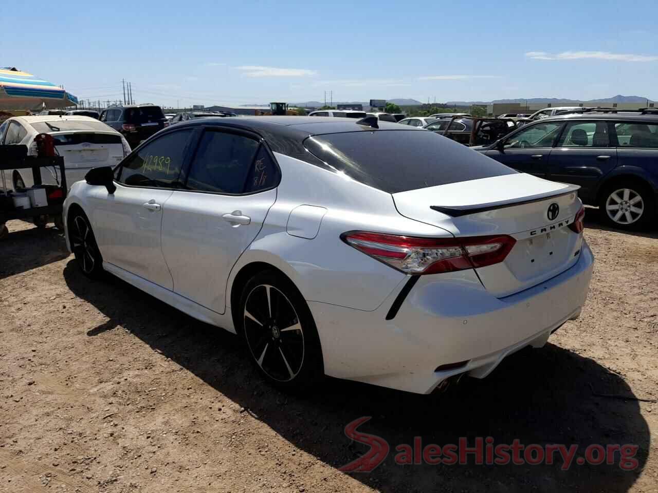 4T1B61HK1JU155245 2018 TOYOTA CAMRY