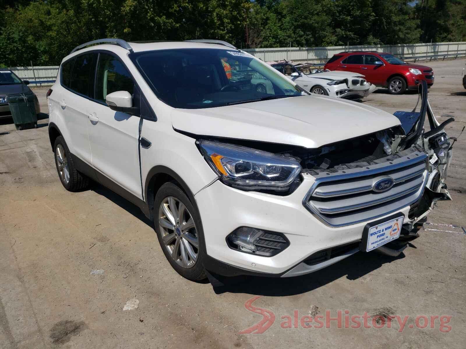 1FMCU9J9XJUC71320 2018 FORD ESCAPE