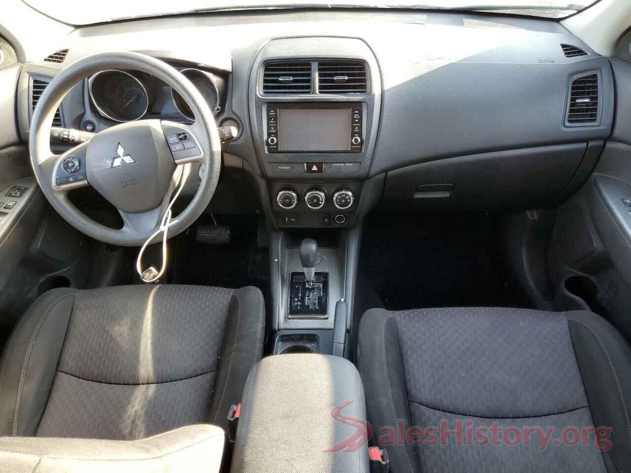 JA4AP3AU5JZ003812 2018 MITSUBISHI OUTLANDER