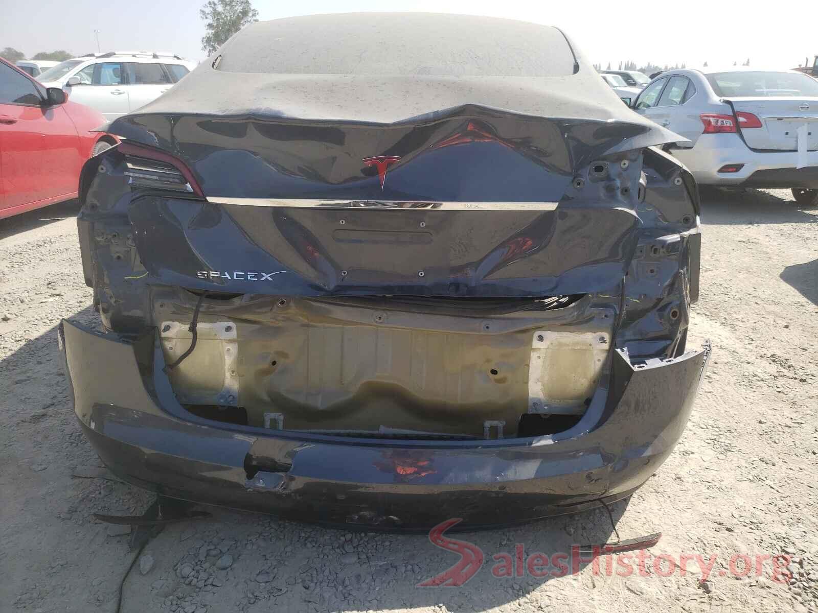 5YJ3E1EA1JF051063 2018 TESLA MODEL 3