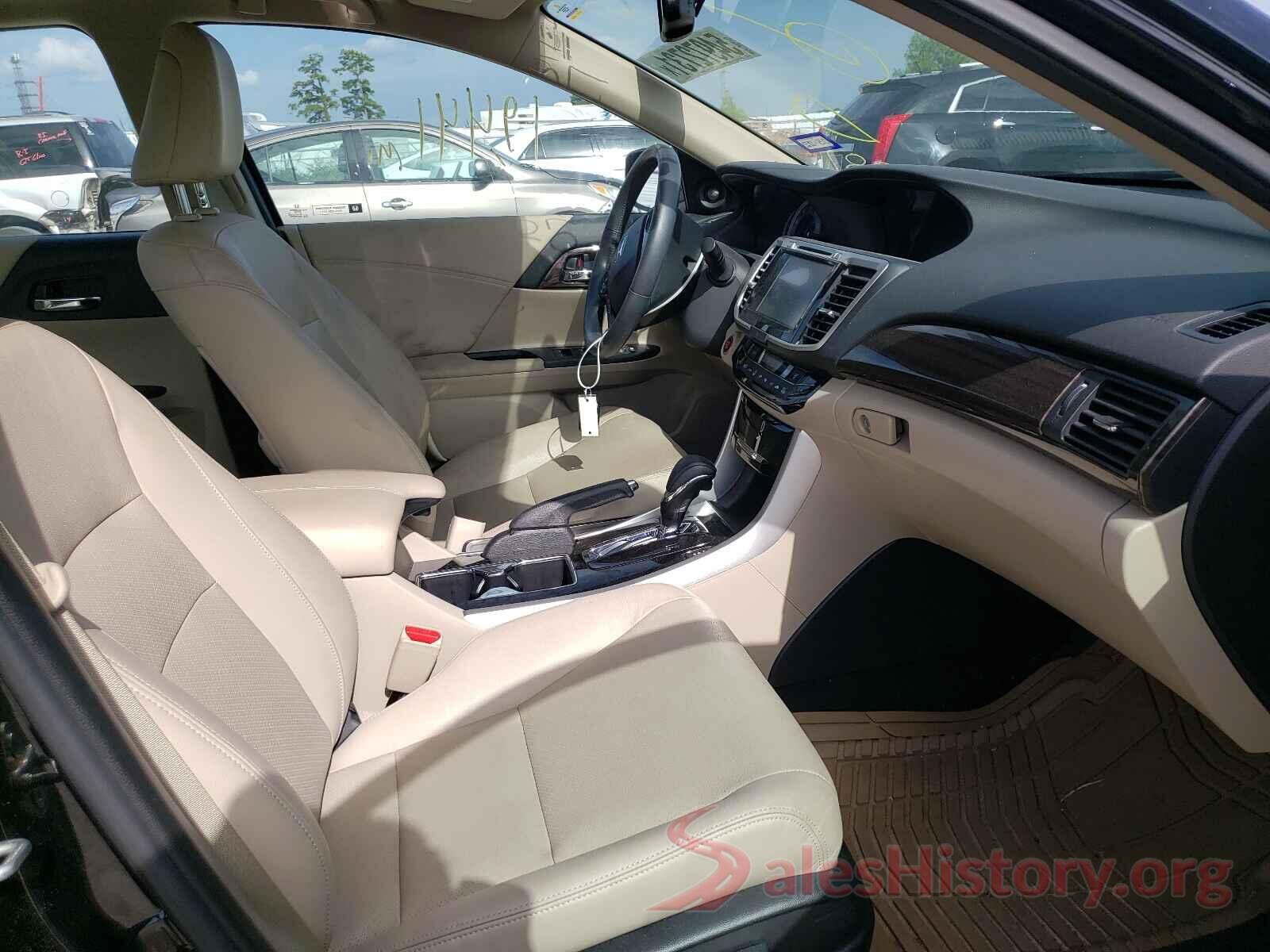 1HGCR2F84HA102081 2017 HONDA ACCORD