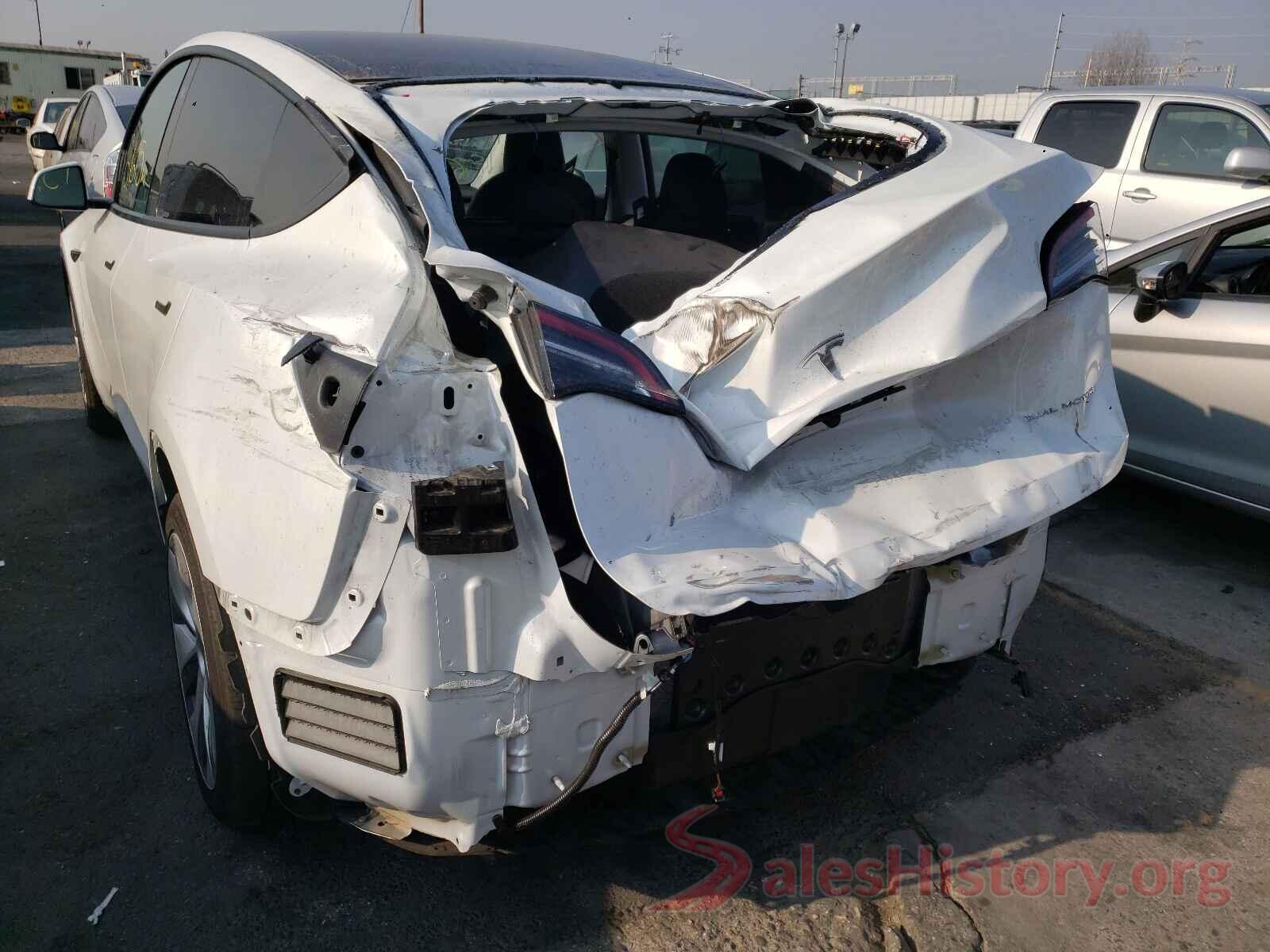 5YJYGDEE2MF095002 2021 TESLA MODEL Y