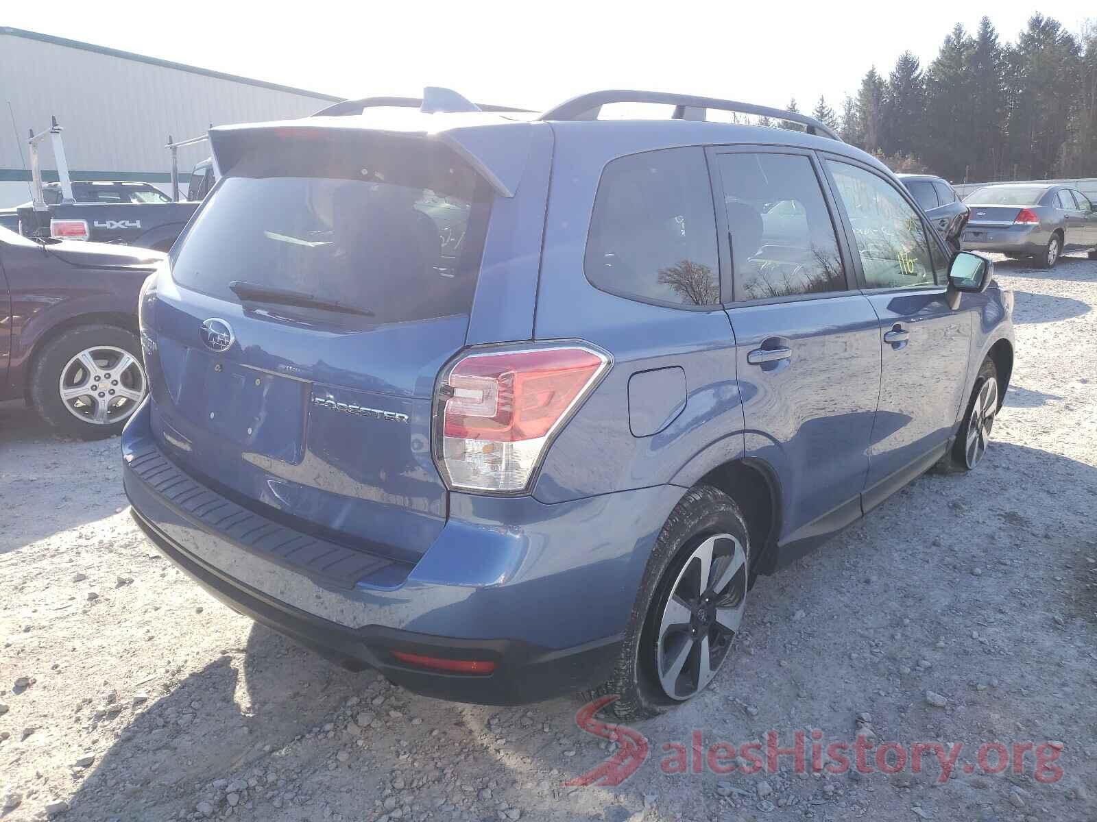 JF2SJAEC5JH421439 2018 SUBARU FORESTER