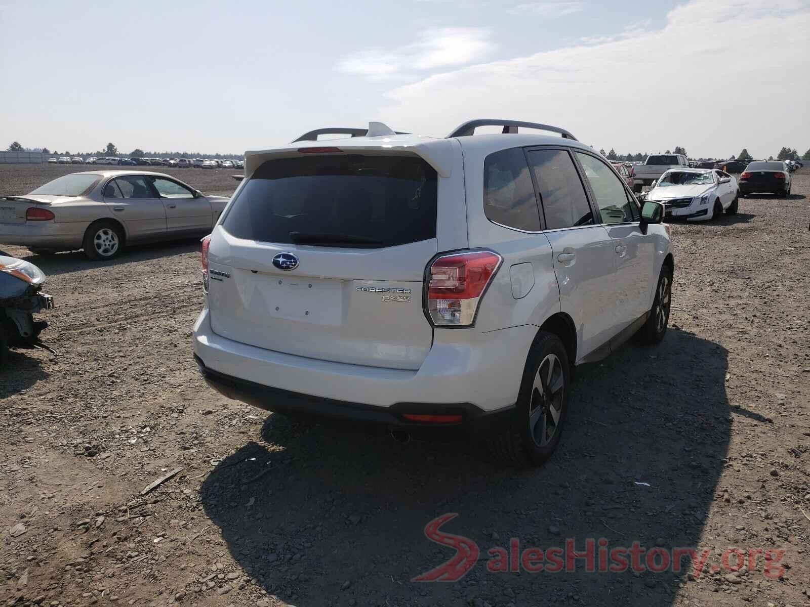 JF2SJARC8HH520390 2017 SUBARU FORESTER