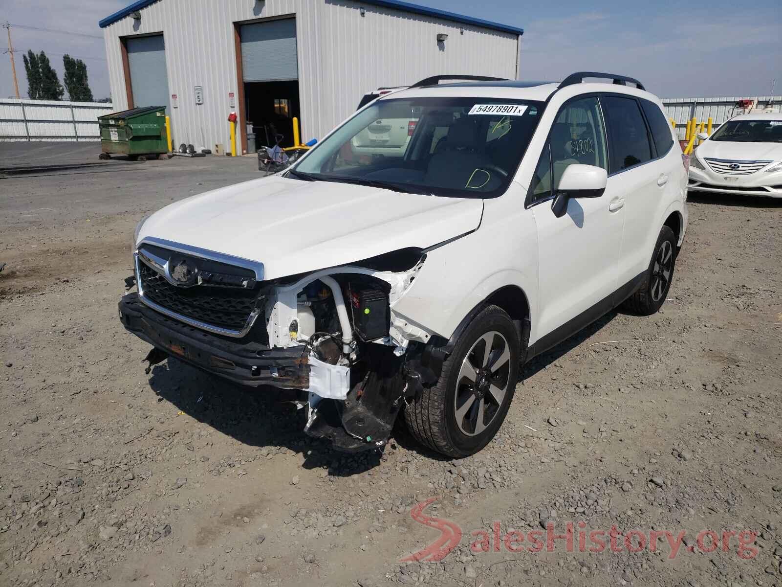 JF2SJARC8HH520390 2017 SUBARU FORESTER