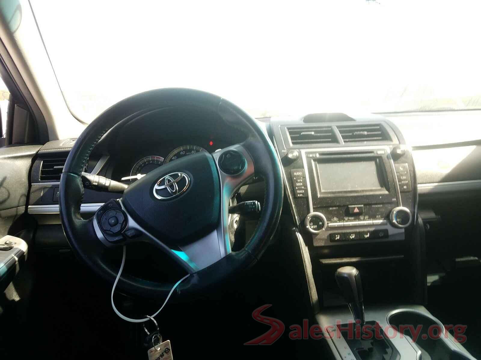 4T1BF1FK7EU304671 2014 TOYOTA CAMRY