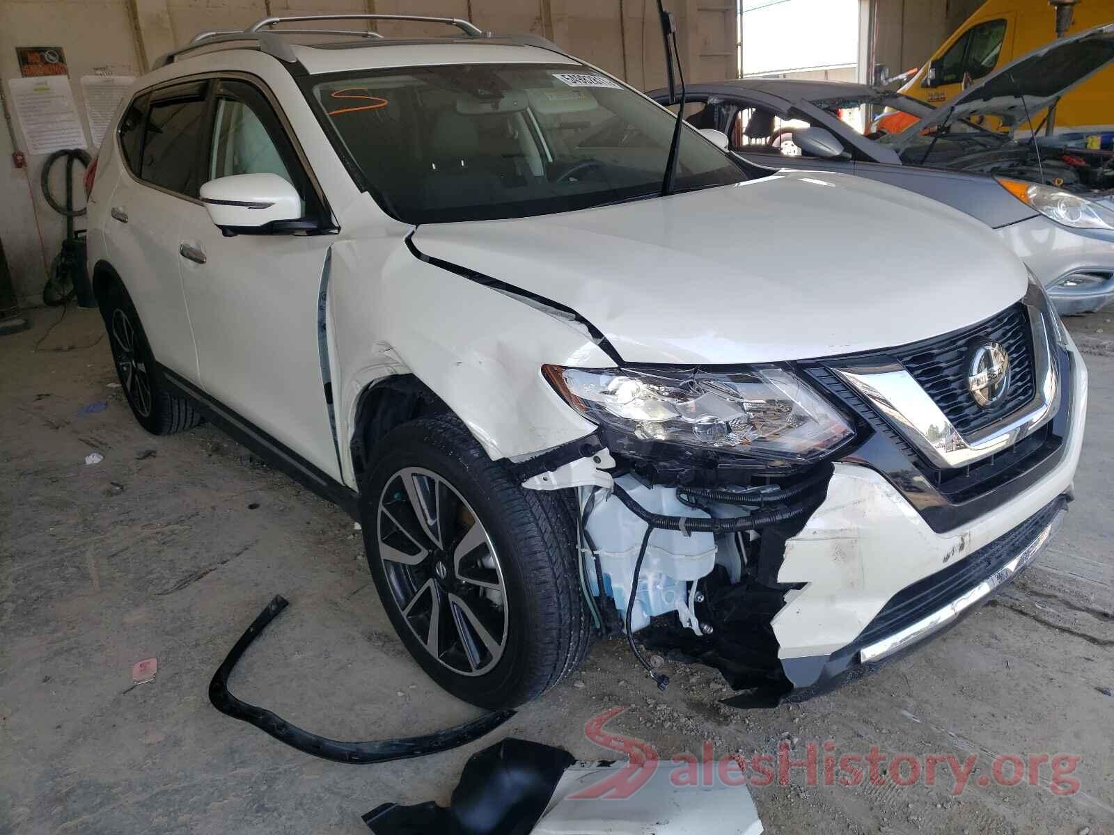 JN8AT2MT2JW485241 2018 NISSAN ROGUE