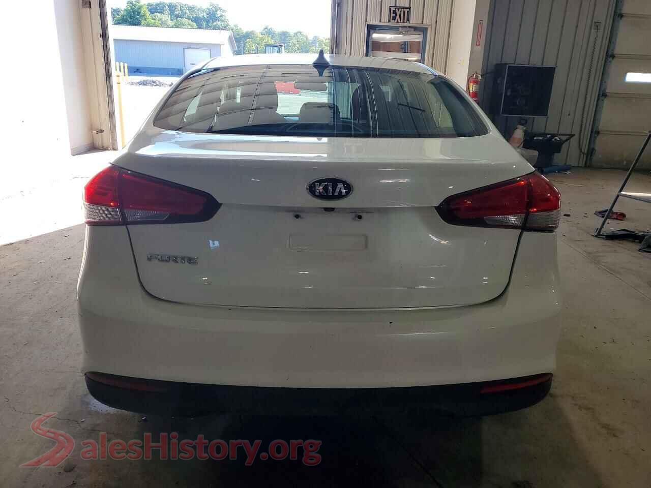 2017 KIA FORTE VIN 3KPFL4A79HE023414, left side view