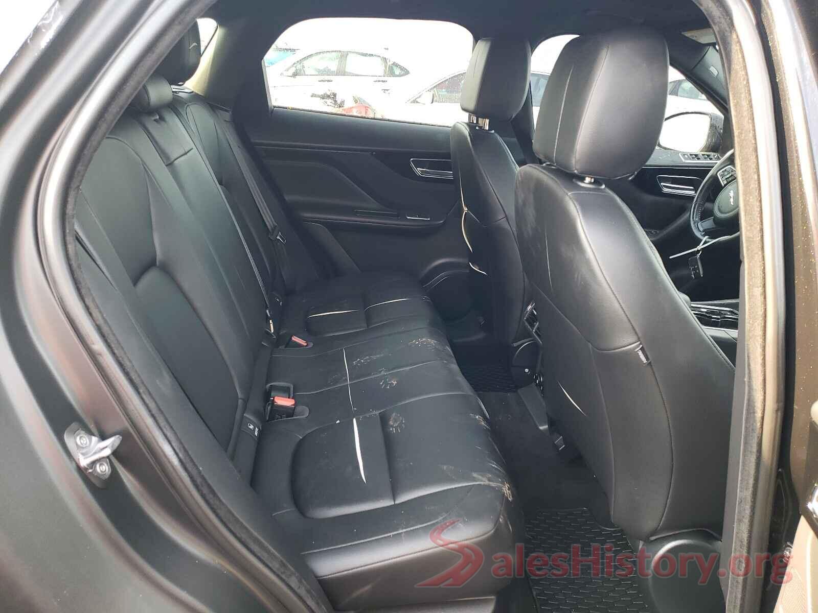 SADCJ2BV7HA892238 2017 JAGUAR F-PACE