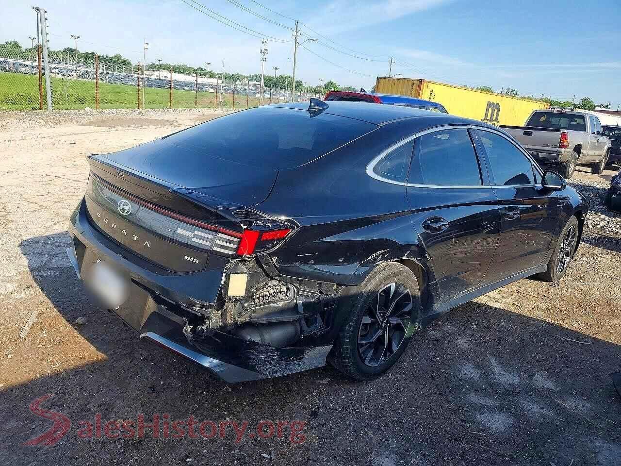 2024 HYUNDAI SONATA VIN KMHL64JA5RA368784, right side view