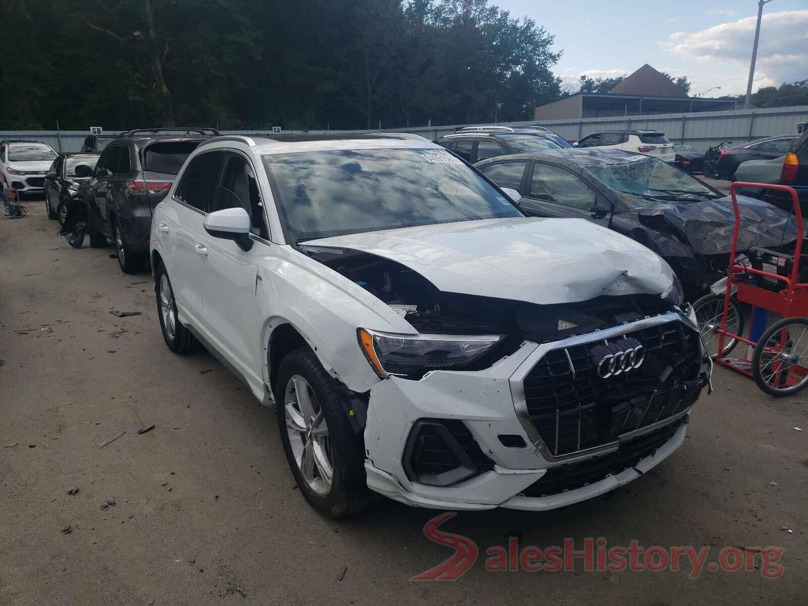 WA1DECF38M1011344 2021 AUDI Q3