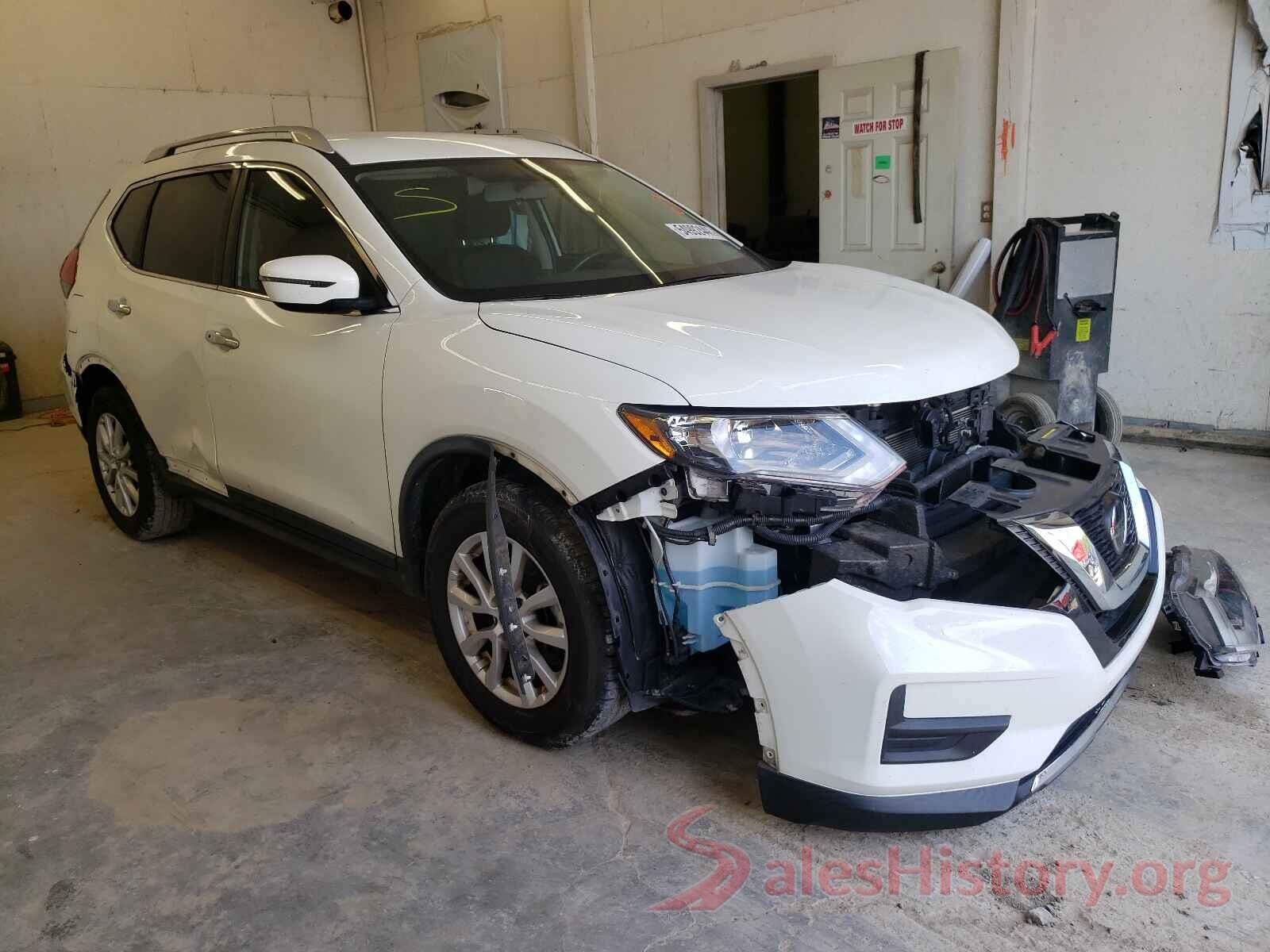 KNMAT2MT3JP565007 2018 NISSAN ROGUE