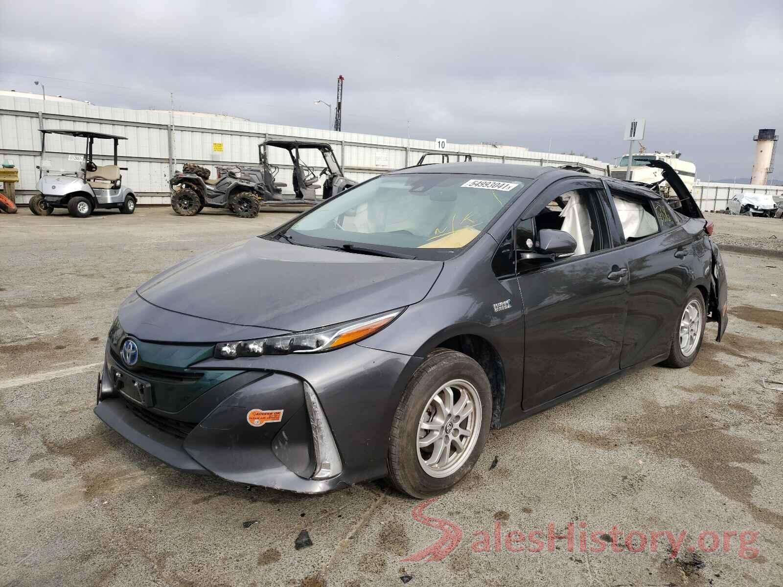 JTDKARFP0J3101036 2018 TOYOTA PRIUS