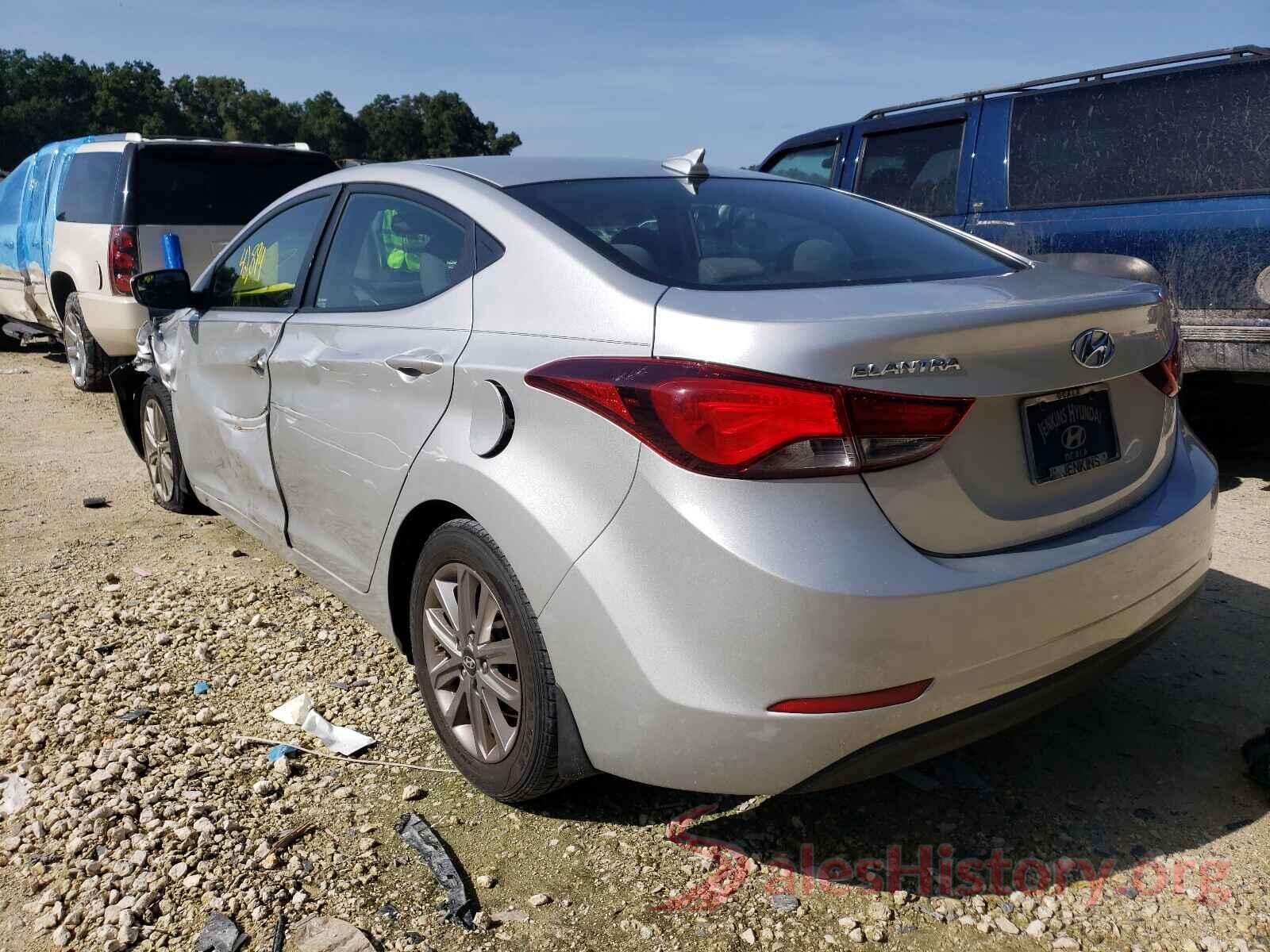 5NPDH4AE9GH729882 2016 HYUNDAI ELANTRA