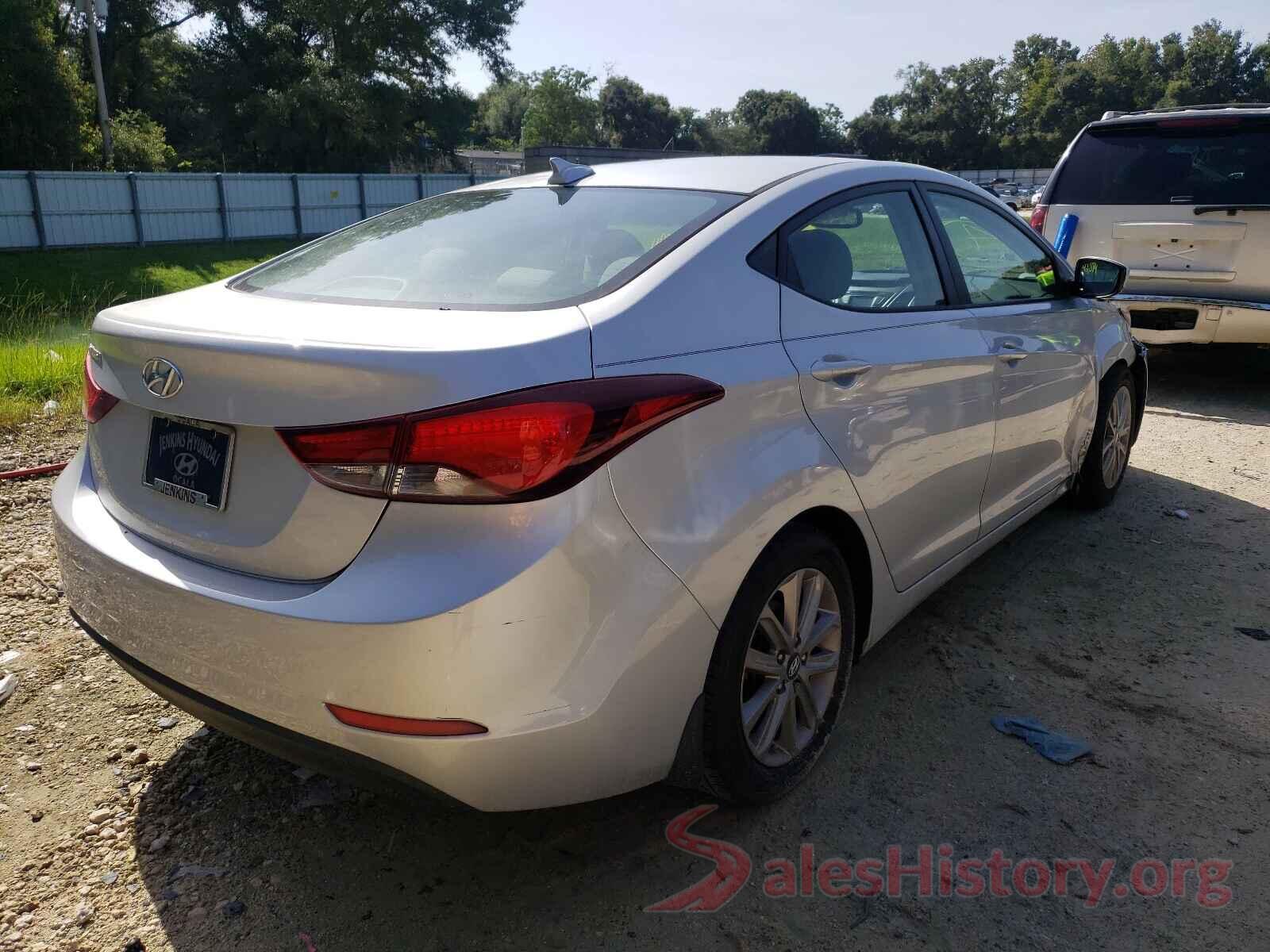 5NPDH4AE9GH729882 2016 HYUNDAI ELANTRA