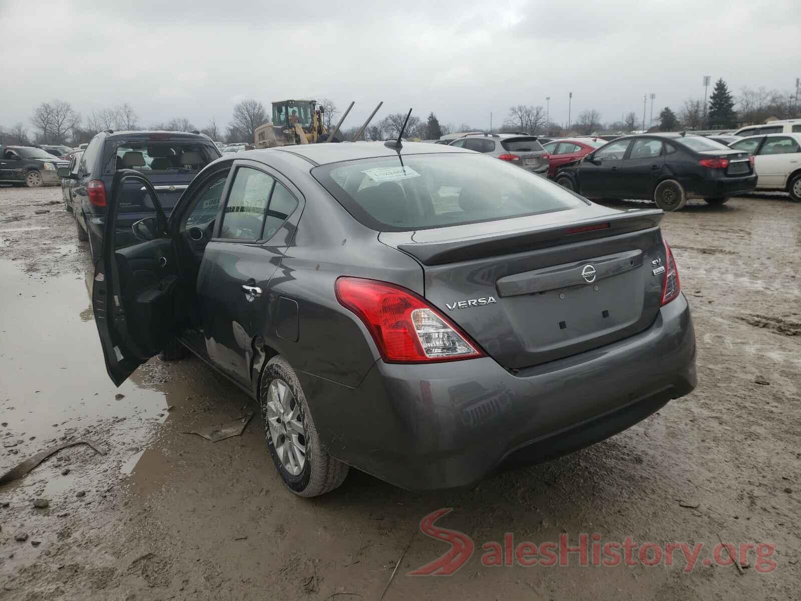 3N1CN7APXJL863706 2018 NISSAN VERSA