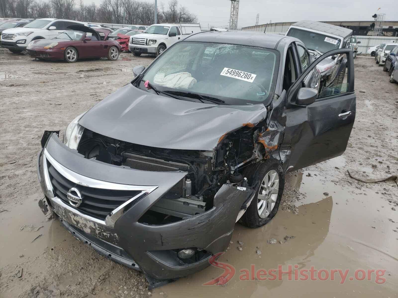 3N1CN7APXJL863706 2018 NISSAN VERSA