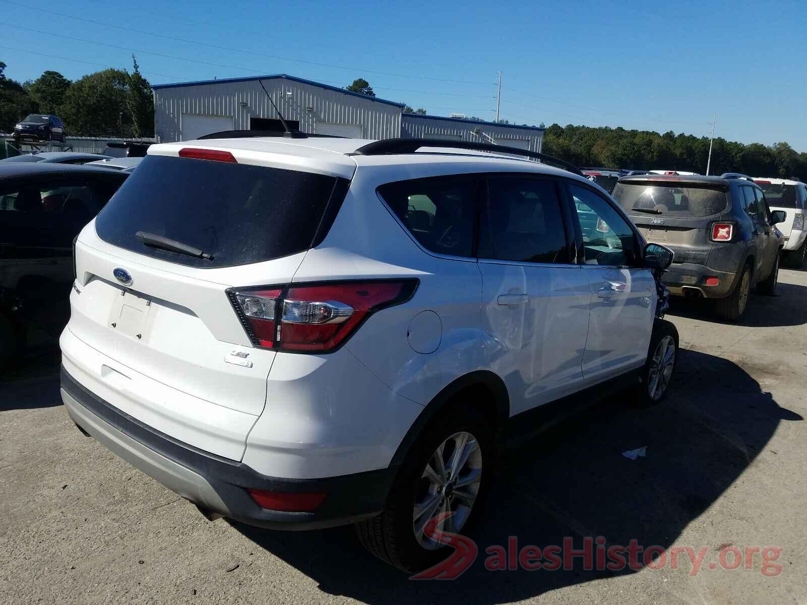 1FMCU0GD9JUD17114 2018 FORD ESCAPE