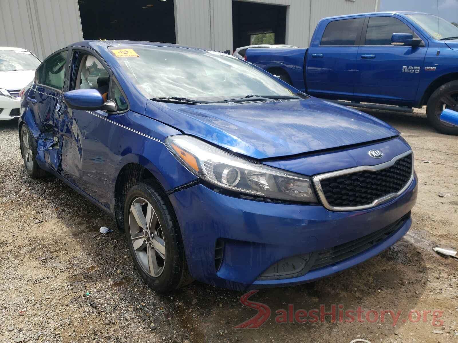 3KPFL4A75JE176443 2018 KIA FORTE