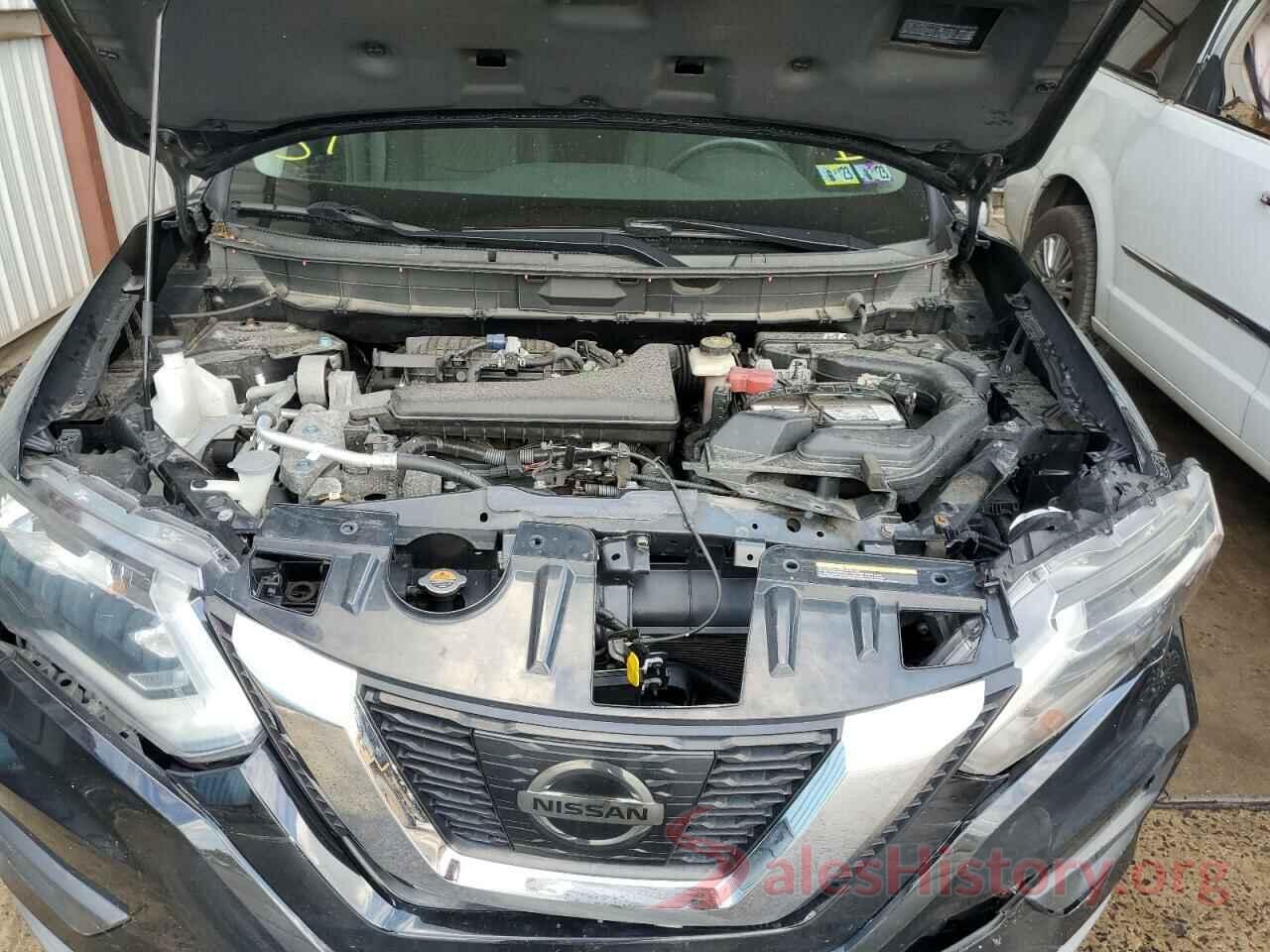 KNMAT2MV6HP581018 2017 NISSAN ROGUE