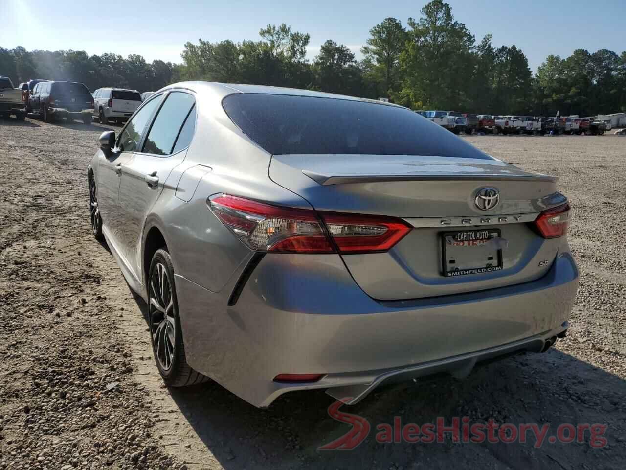 4T1B11HK1JU652682 2018 TOYOTA CAMRY