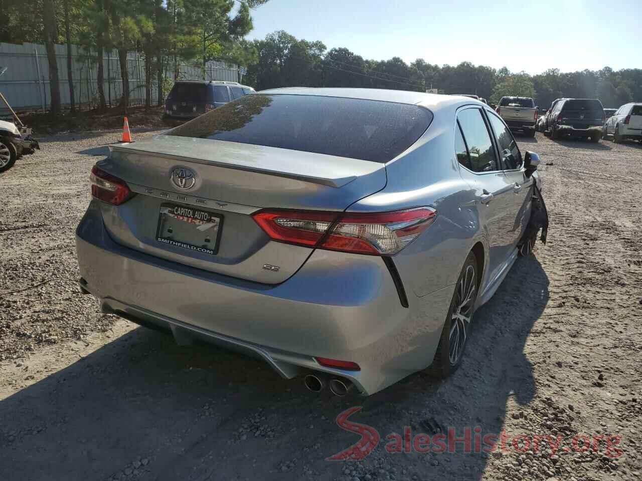 4T1B11HK1JU652682 2018 TOYOTA CAMRY