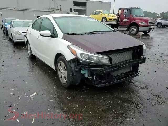 2017 KIA FORTE VIN 3KPFK4A7XHE075976, trunk area
