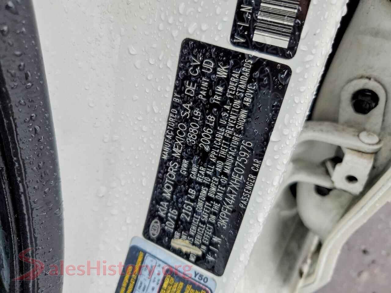 2017 KIA FORTE VIN 3KPFK4A7XHE075976, wheel and tire