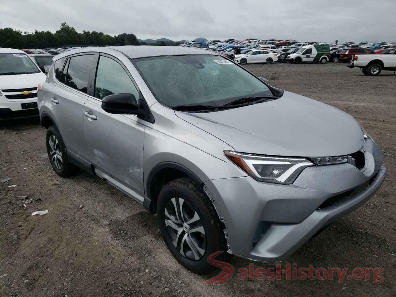 2T3ZFREV0HW396565 2017 TOYOTA RAV4