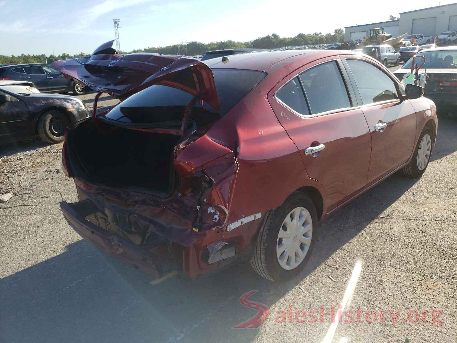 3N1CN7AP8KL852155 2019 NISSAN VERSA