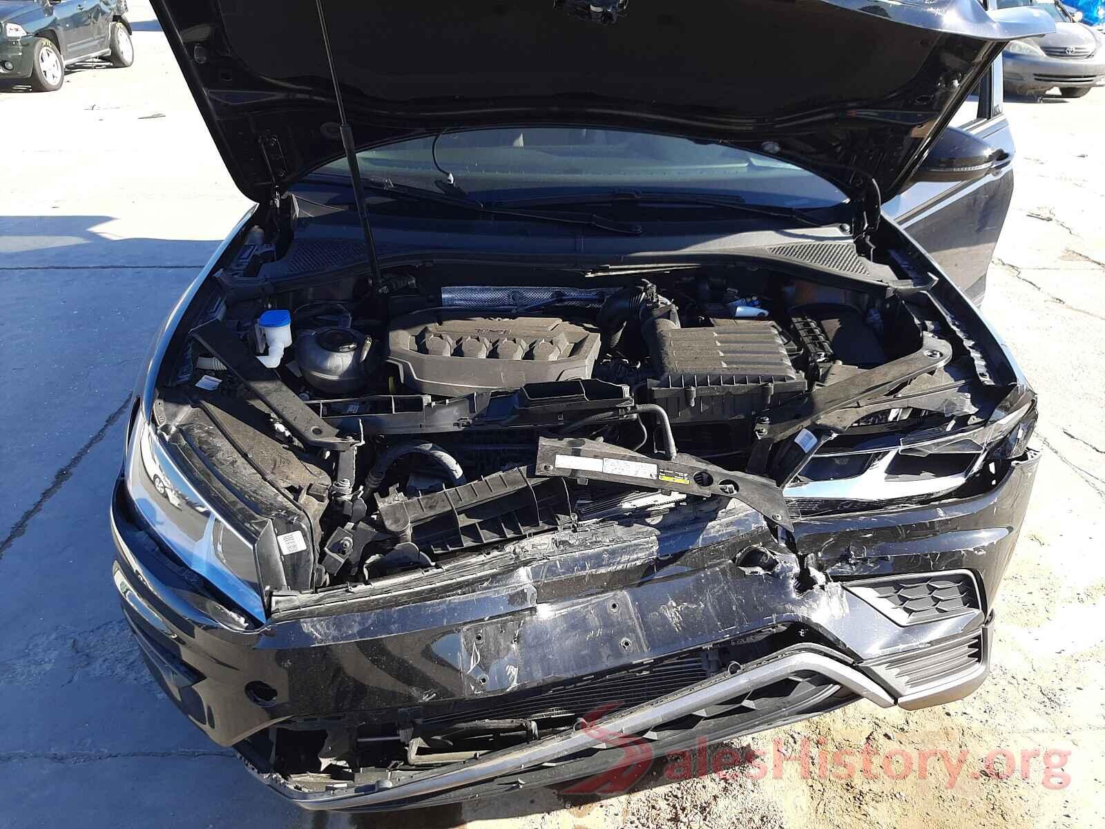 3VV0B7AX0JM052632 2018 VOLKSWAGEN TIGUAN