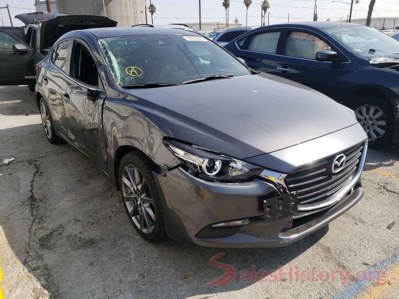 3MZBN1V38JM219531 2018 MAZDA 3